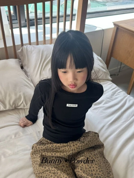 Chugumi Tee