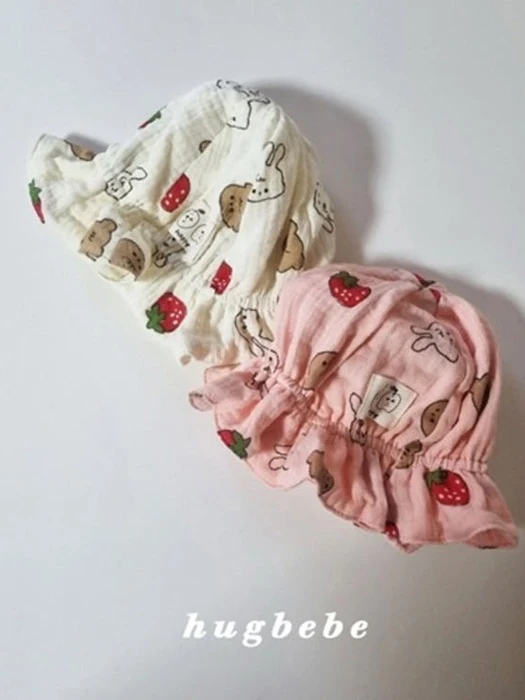 Strawberry Bunny Crinkled Frill Bucket Hat Strawberry Bunny Crinkled Frill Bucket Hat