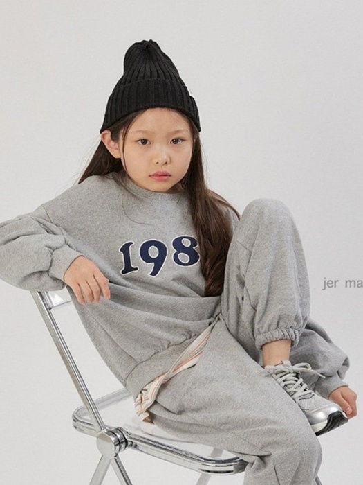 1984 Embroidery Sweatshirt 1984 Embroidery Sweatshirt