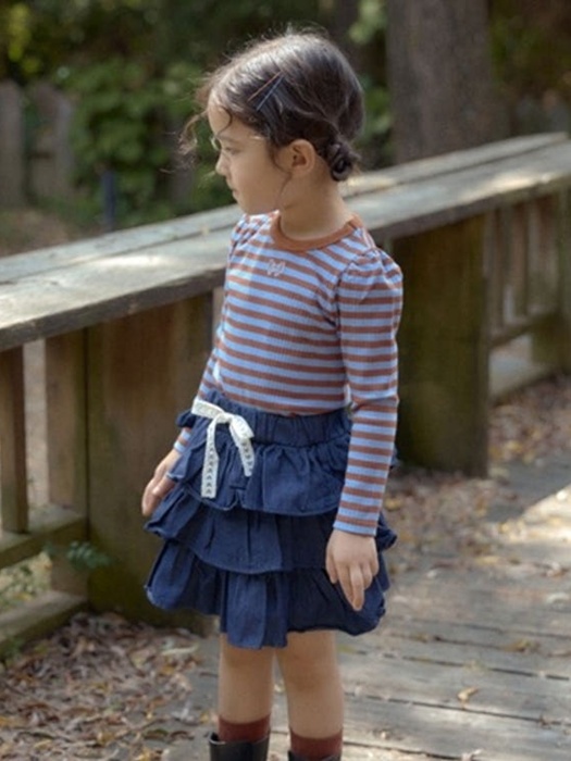 Denim Tiered Skirt (with Inner shorts) Denim Tiered Skirt (with Inner shorts)