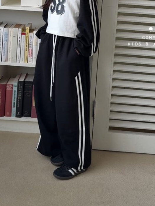 Cutline Double Stripe Pants Cutline Double Stripe Pants