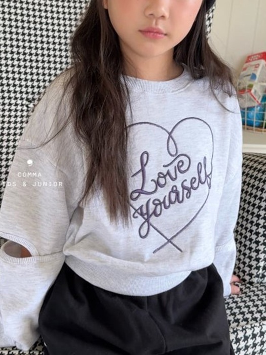 Slit Sweatshirt Slit Sweatshirt