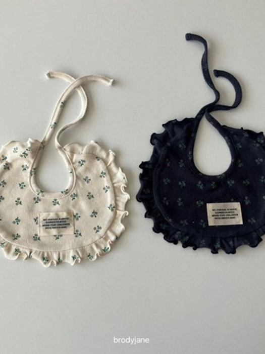 Fog Ribbed Frill Bib Fog Ribbed Frill Bib