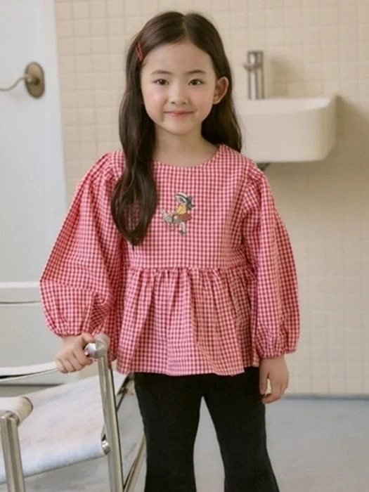Girl’s Blouse Girl’s Blouse
