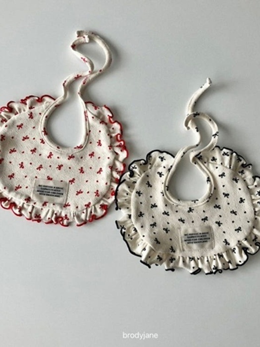Ribbon Heart Bib Ribbon Heart Bib