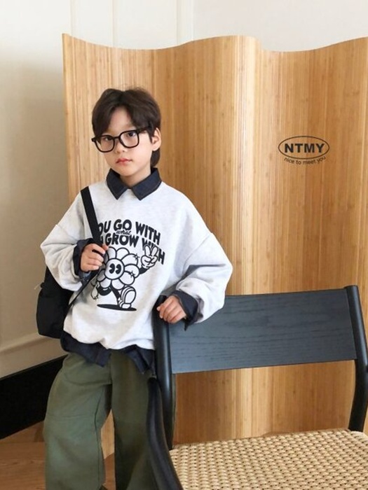 Yuyu Sweatshirt Yuyu Sweatshirt