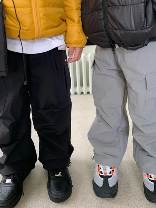 Windbreaker Pintuck Cargo Pants Windbreaker Pintuck Cargo Pants