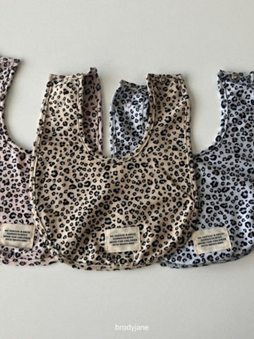 Colorful Leo Bib Colorful Leo Bib