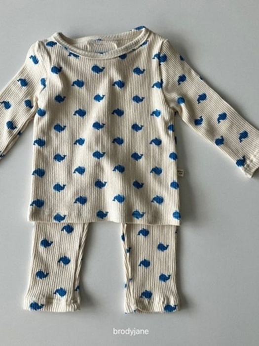 Blue Whale Long-Sleeve Set Blue Whale Long-Sleeve Set