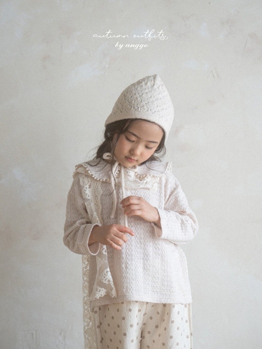 Yogurt Collar Tee
