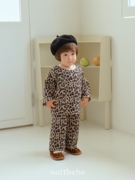Leopard Pleated Set