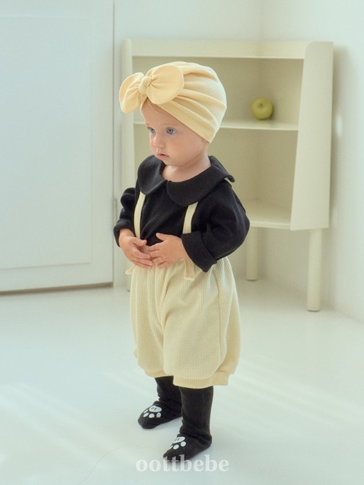 Pumpkin Suspender Bloomer (Bebe) Pumpkin Suspender Bloomer (Bebe)