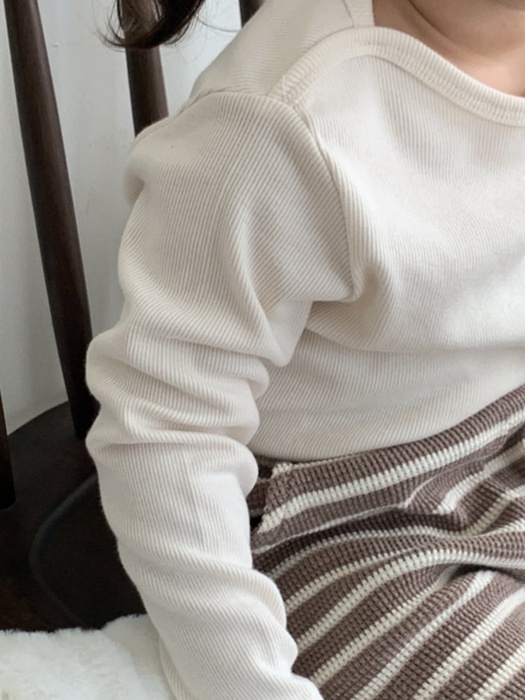 Daily Ribbed Tee