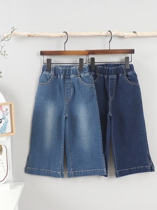 Side-Slit Stretch Wide Denim Pants (Medium Blue) Side-Slit Stretch Wide Denim Pants (Medium Blue)