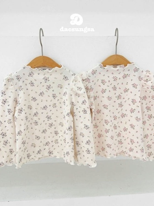 Romance Wave Tee