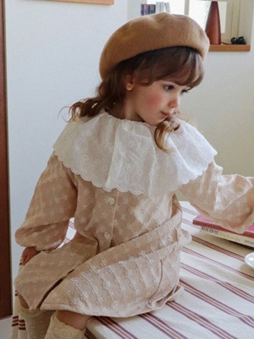 Charlotte Lace Coat One-piece (Golden Beige) Charlotte Lace Coat One-piece (Golden Beige)