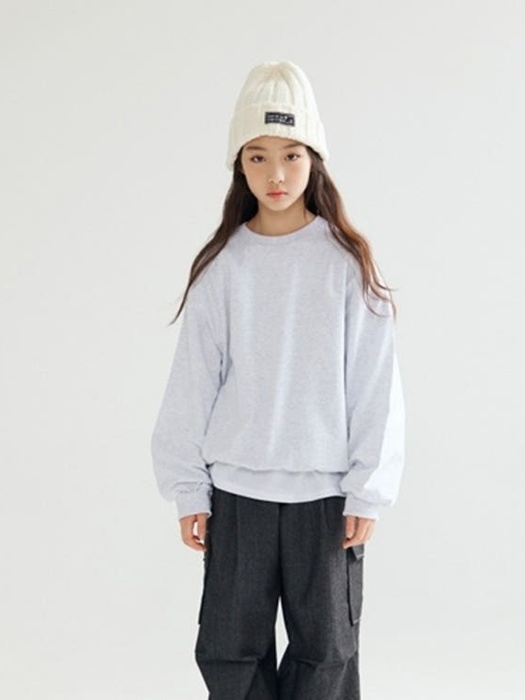 Basic Round Sweatshirt Basic Round Sweatshirt