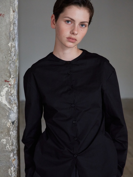 Henry Neck Slit Shirt Henry Neck Slit Shirt