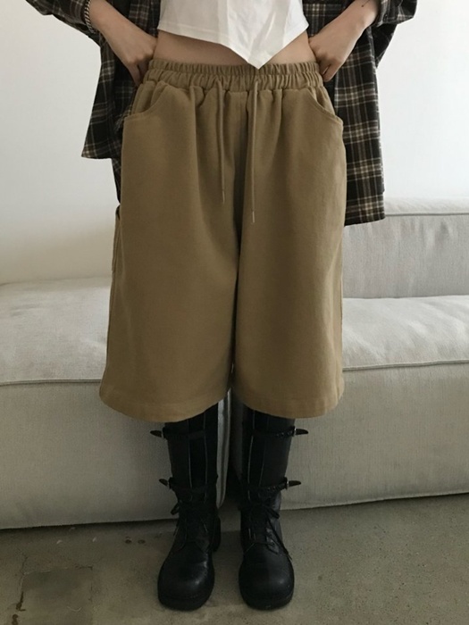 Curve Bermuda Pants Curve Bermuda Pants