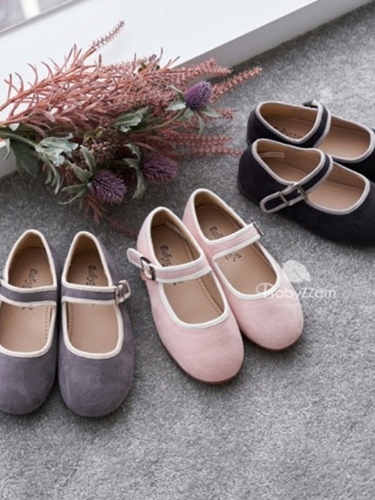 Y923 Hamin Flats Y923 Hamin Flats