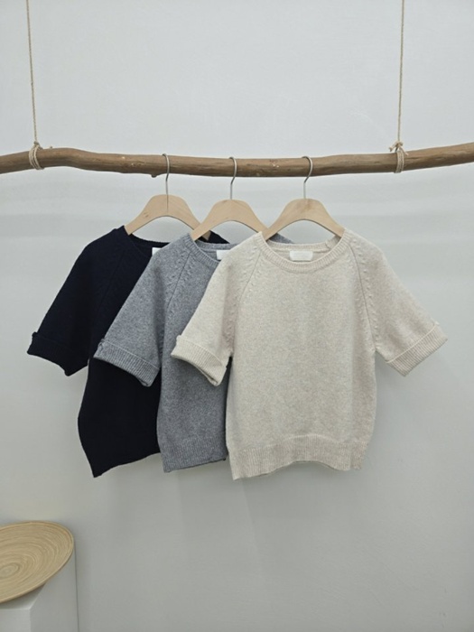 Roll-up Sleeved Knit Top Roll-up Sleeved Knit Top