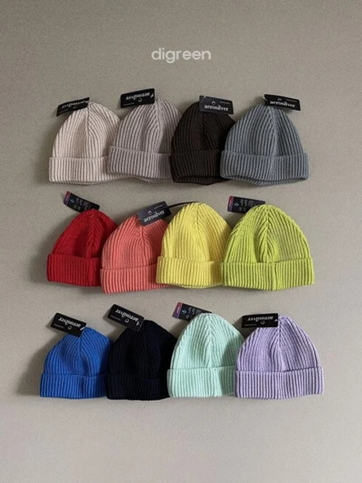 Short Beanie