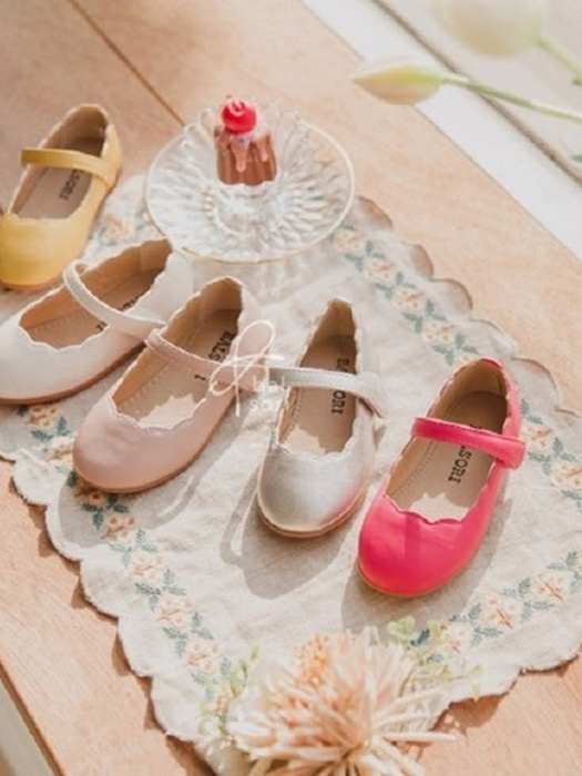 Y078 Wave 2 Flats Y078 Wave 2 Flats