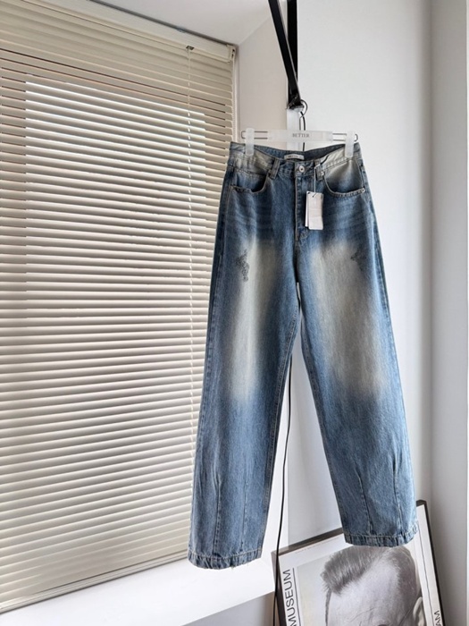Pintuck Denim Pants