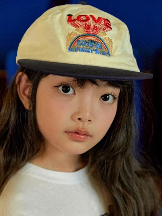 Love Hat