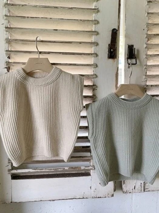Yarn Ribbed Knit Vest