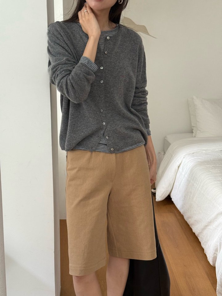 Amygrace - Korean Women Fashion - #momslook - Prince Cashmere Round Cardigan - 11