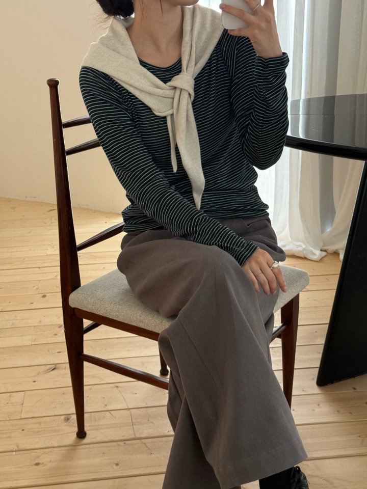 Amygrace - Korean Women Fashion - #shopsmall - Prince Cashmere Triangle Muffler - 6