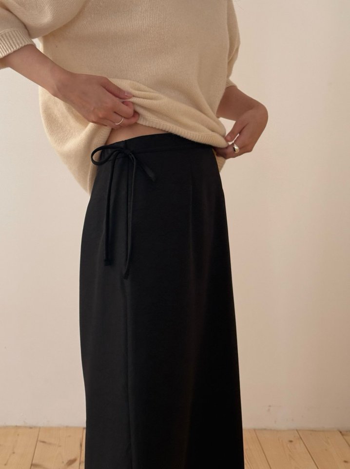 Amygrace - Korean Women Fashion - #thelittlethings - Wrinkle Back Banding Skirt - 2