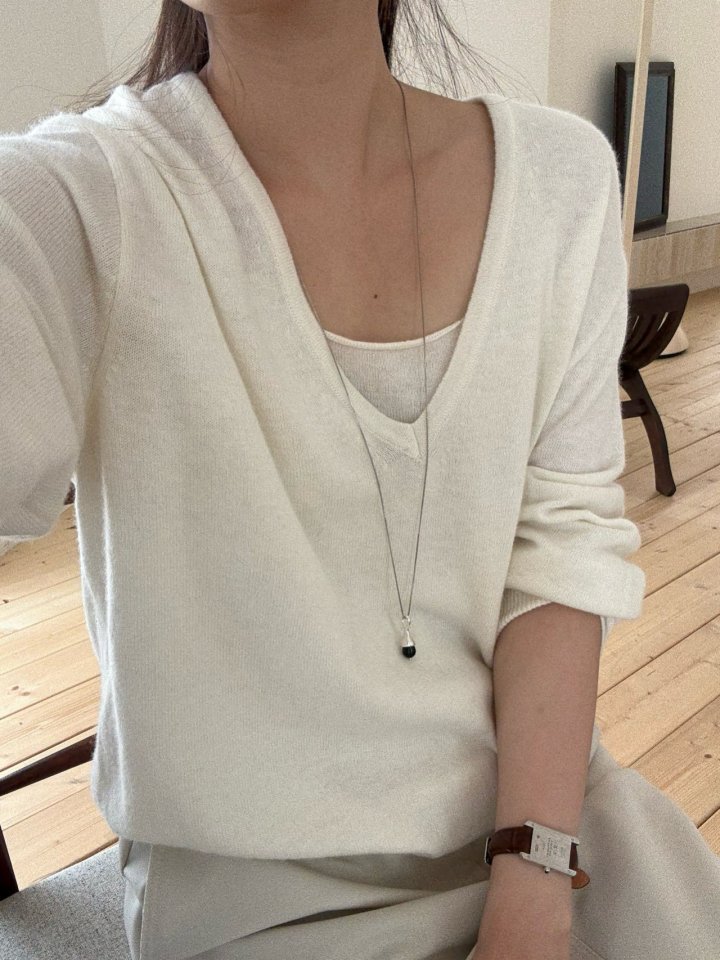 Amygrace - Korean Women Fashion - #womensfashion - Deep V-neck Knit Pullover - 3
