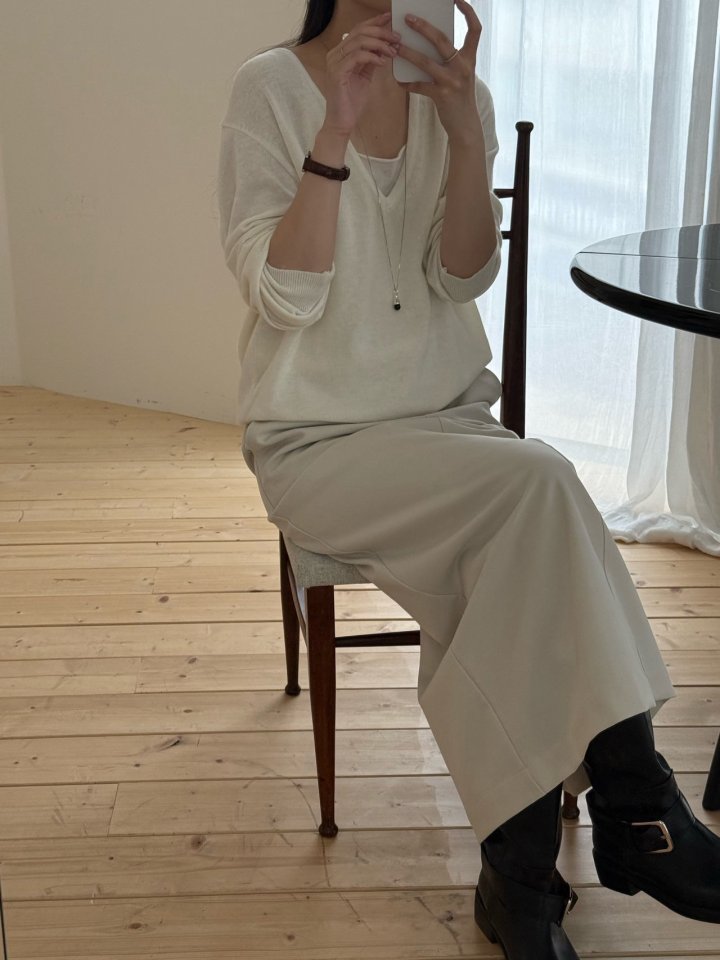 Amygrace - Korean Women Fashion - #womensfashion - Deep V-neck Knit Pullover - 7