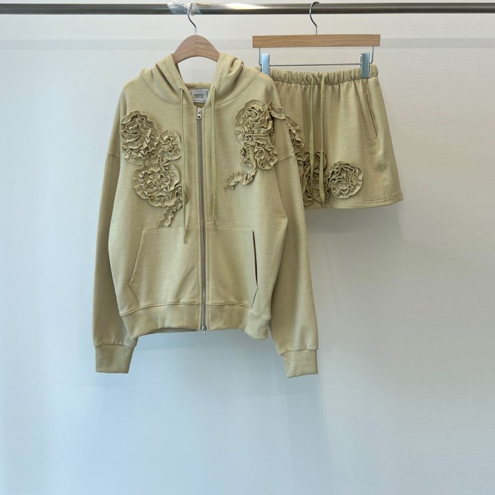 Another Avenue - Korean Women Fashion - #momslook - Handle Flower Skirt - 11