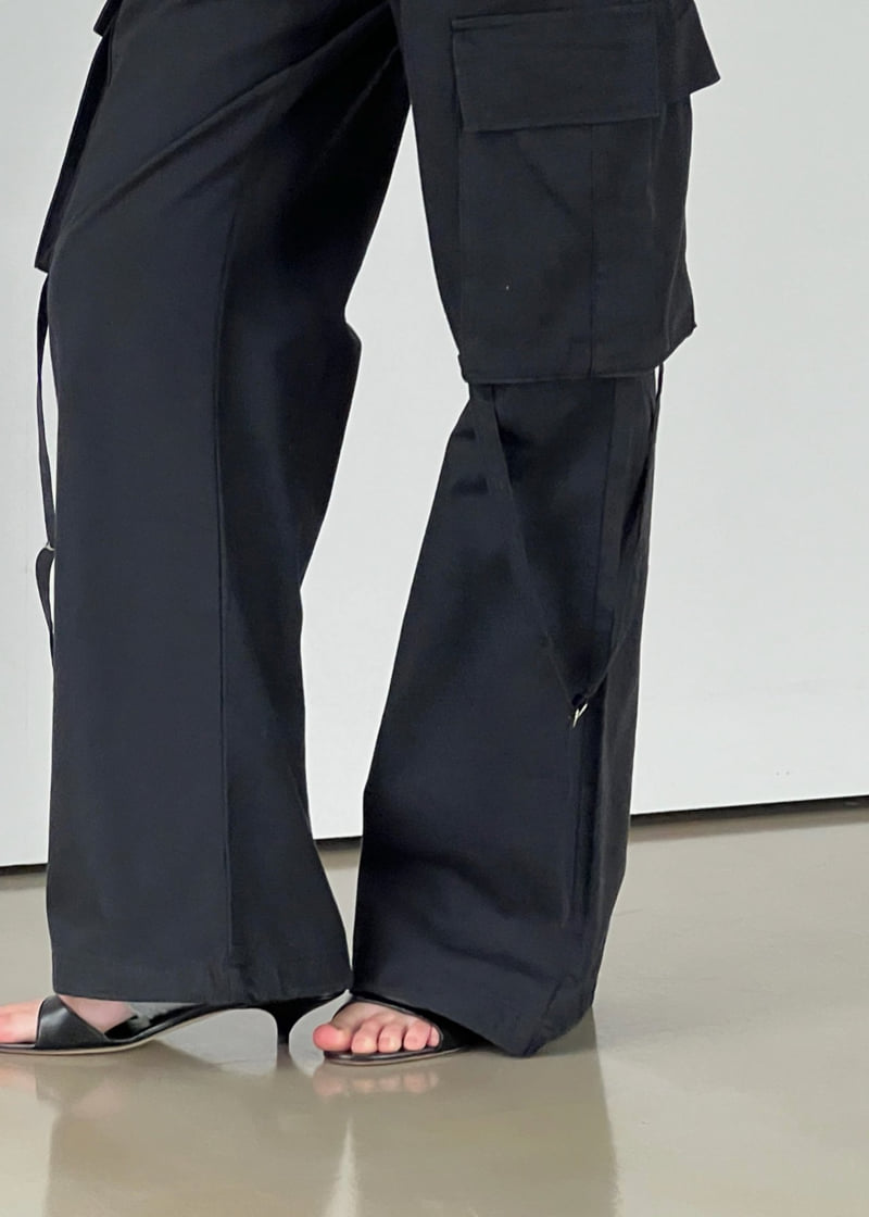 Another Avenue - Korean Women Fashion - #womensfashion - Bootscut Cargo Pants - 9