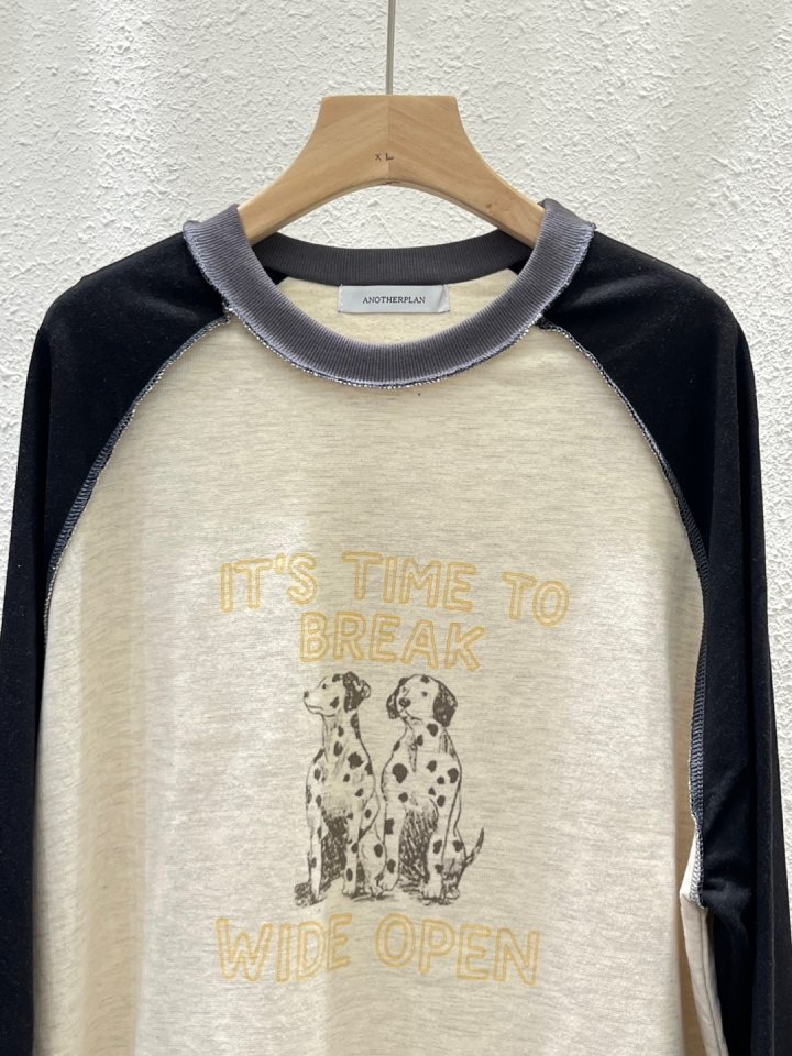 Another Plan - Korean Women Fashion - #womensfashion - Raglan Animal Tee