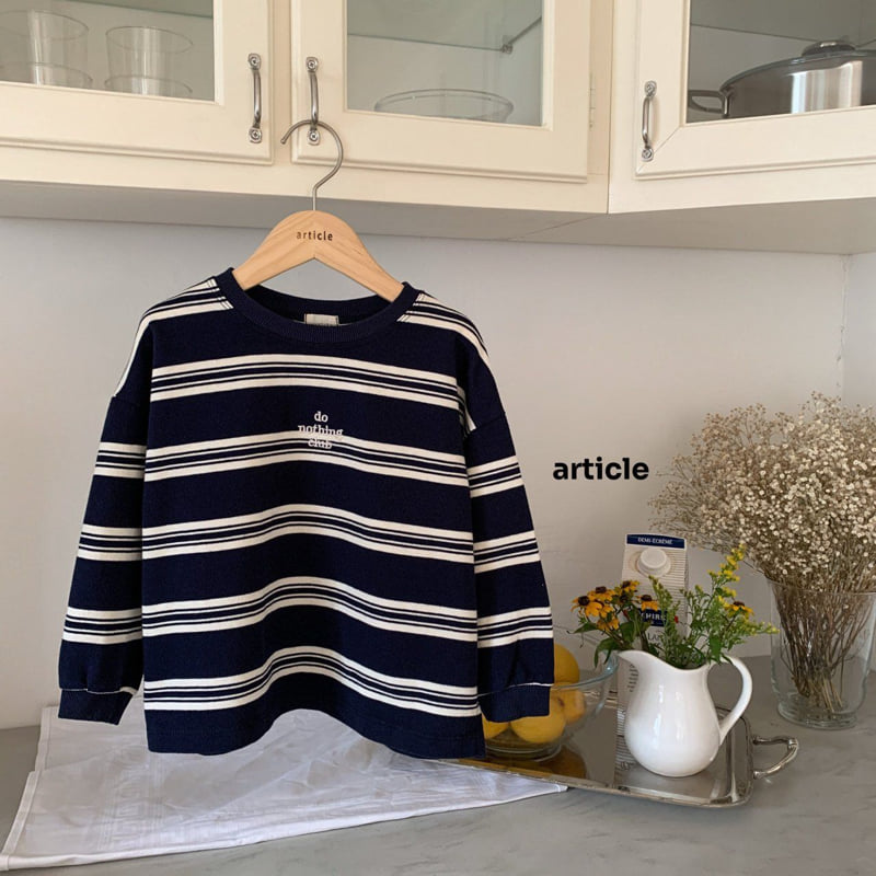 Article - Korean Children Fashion - #todddlerfashion - Club Embroidered Box Tee - 2