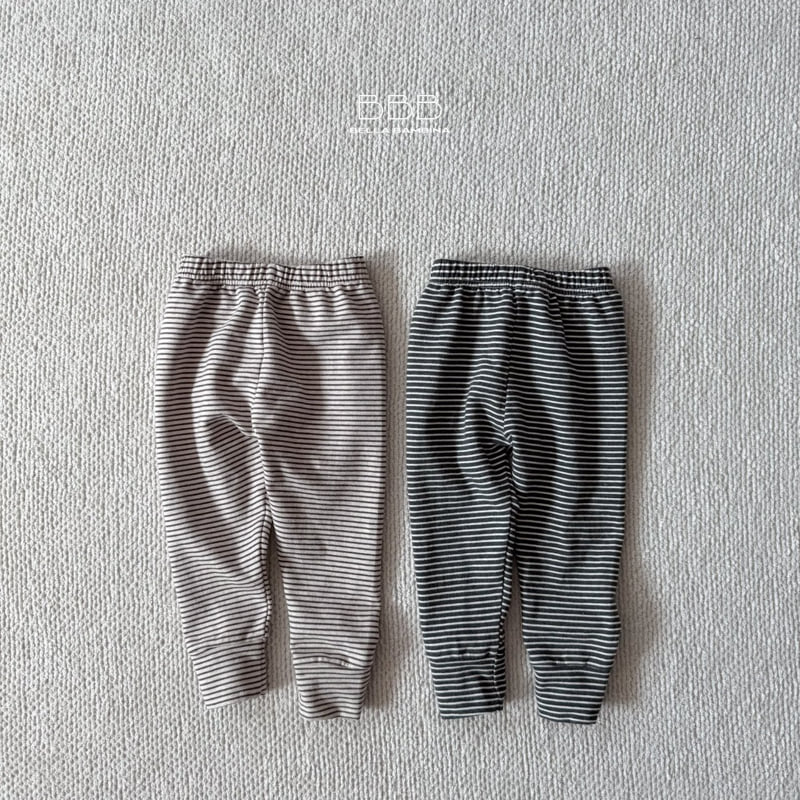 Bella Bambina - Korean Children Fashion - #Kfashion4kids - Stripe Banded Shorts