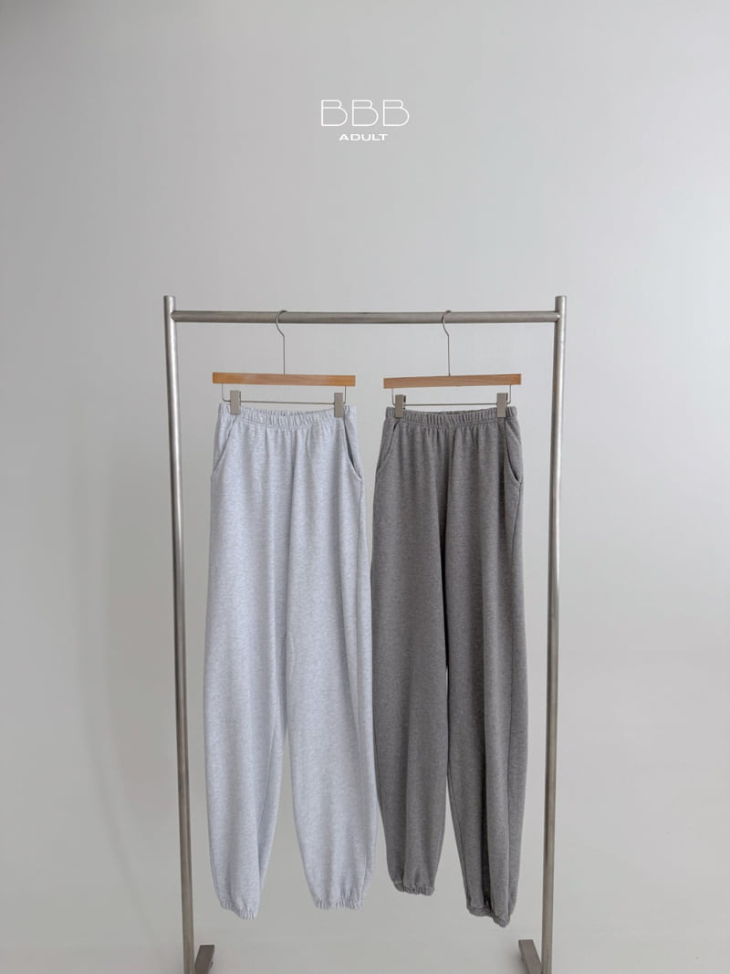 Bella Bambina - Korean Women Fashion - #womensfashion - Allang Jogger Pants (Adult) - 5