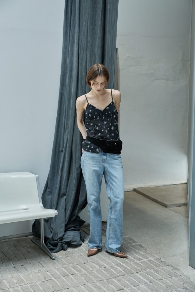 Better - Korean Women Fashion - #momslook - Patty Bootscut Denim Pants - 3