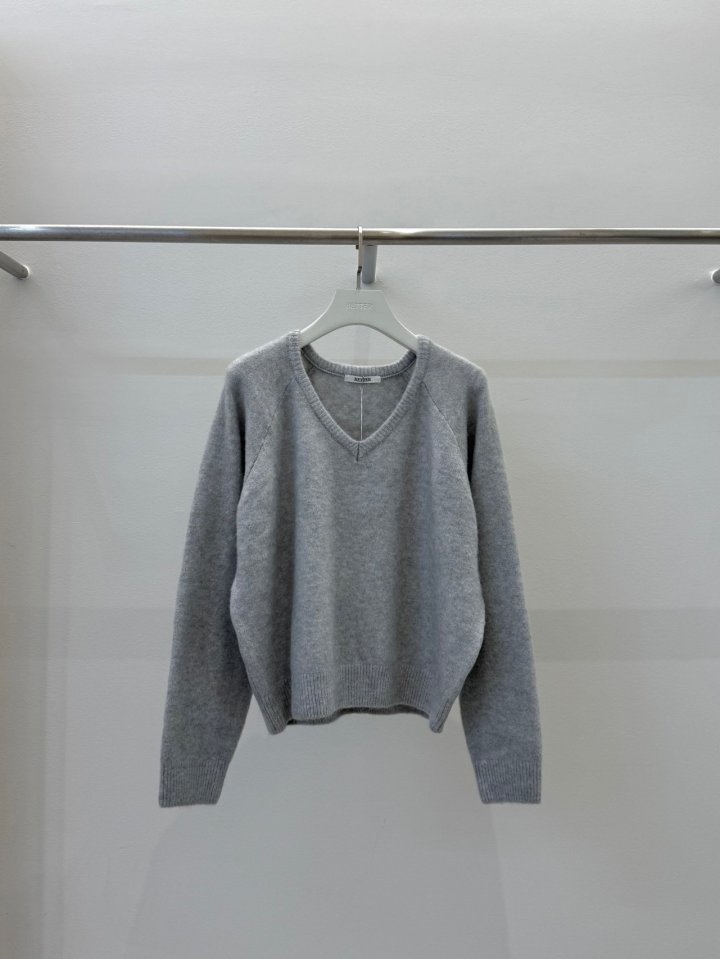 Better - Korean Women Fashion - #momslook - Port V-neck Knit Pullover - 3
