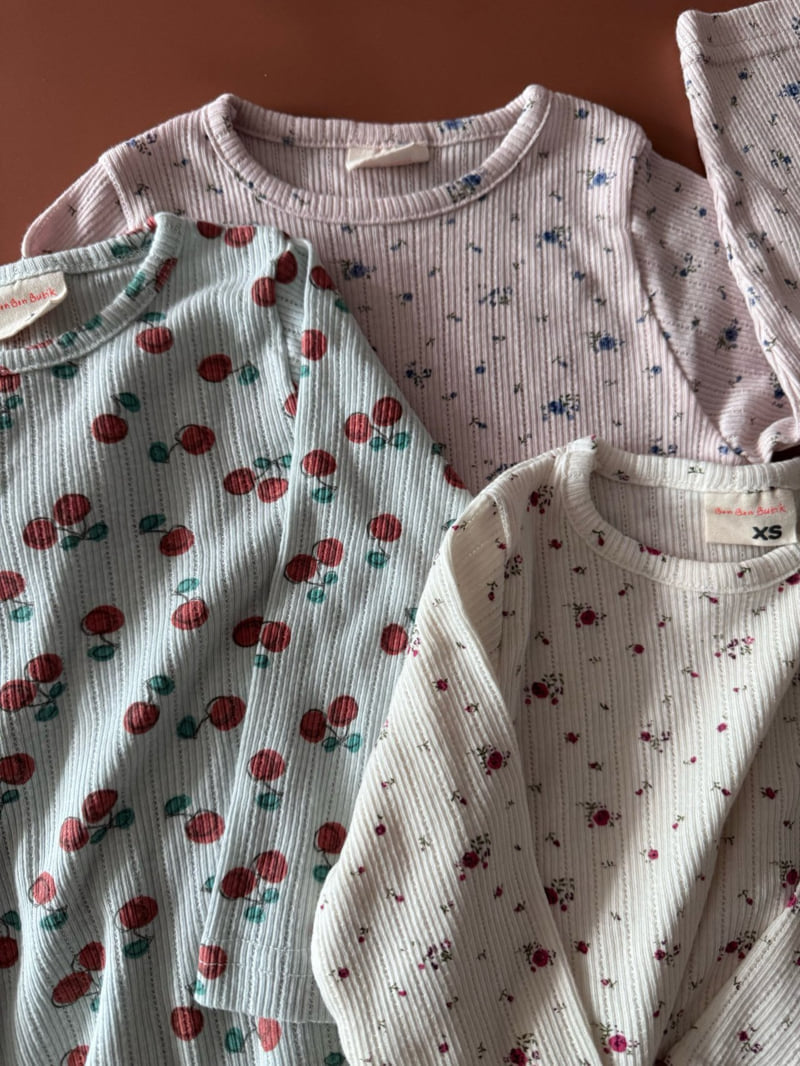 Bon Bon Butik - Korean Children Fashion - #fashionkids - Eyelet Tee - 2
