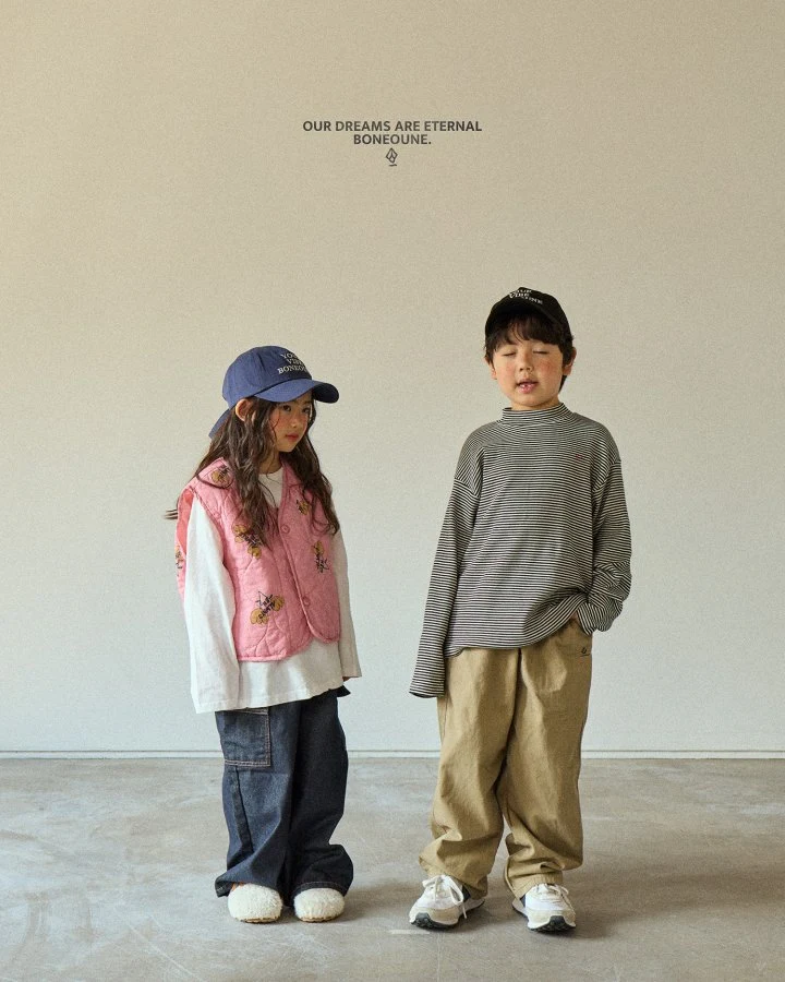 Boneoune - Korean Children Fashion - #childofig - Bright Quilted Crop Vest - 10
