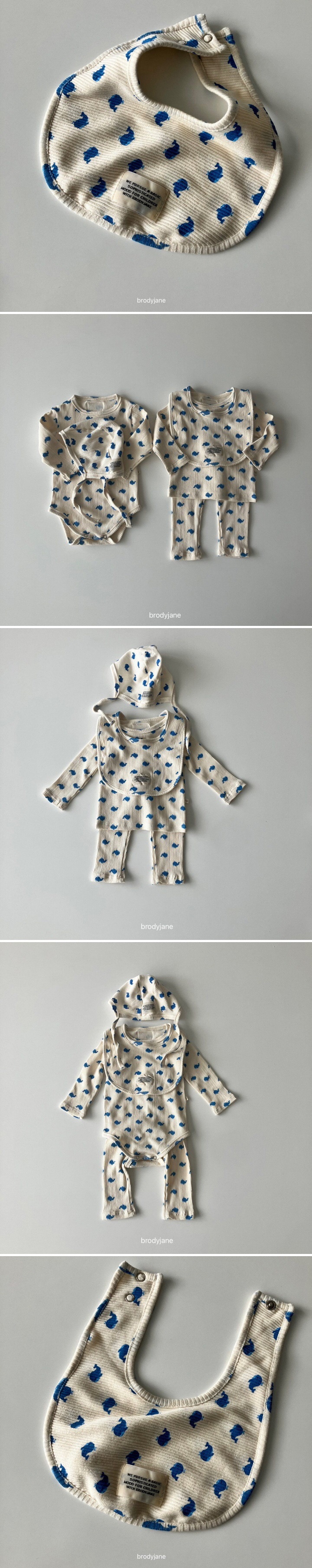 Brody Jane - Korean Baby Fashion - #babyoutfit - Blue Whale Bib