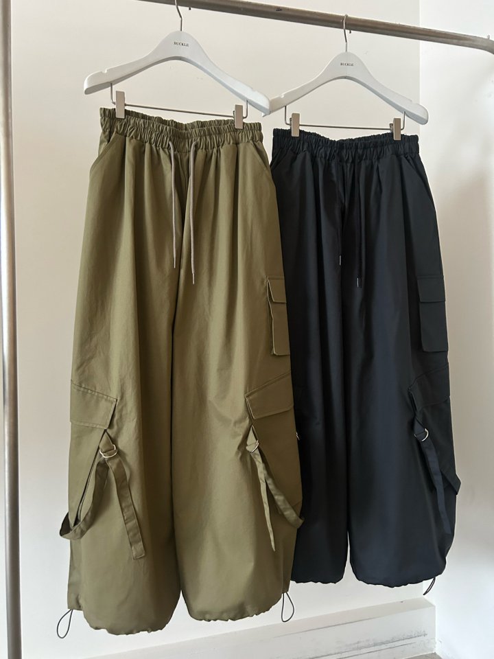 Buckle - Korean Women Fashion - #momslook - Carpender Wide Cargo Pants