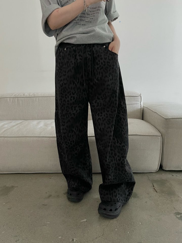 Buckle - Korean Women Fashion - #womensfashion - Leopard Wide Pants - 10