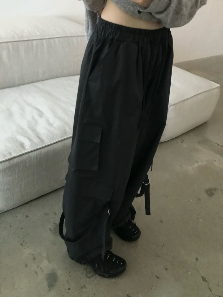 Buckle - Korean Women Fashion - #womensfashion - Carpender Wide Cargo Pants