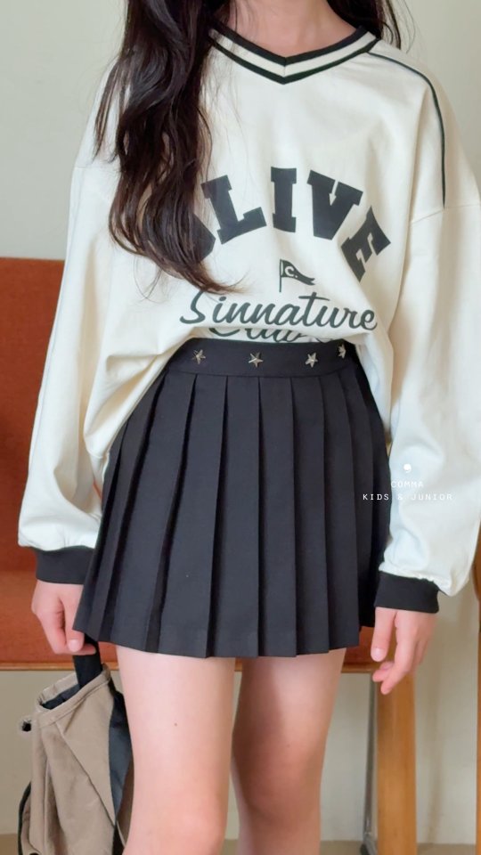 Comma - Korean Children Fashion - #kidsstore - Studded Pleated Skirt